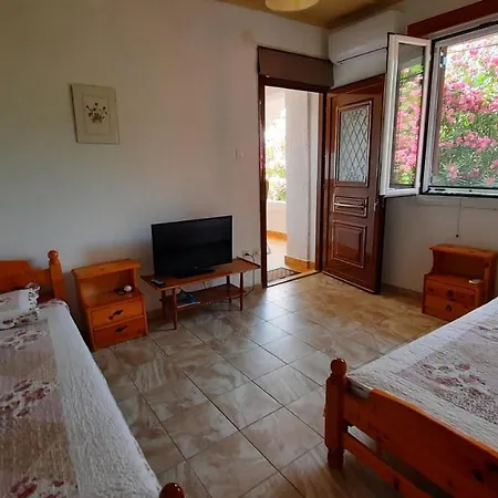 Alekos Houses-waters Edge Apartman Lixúri