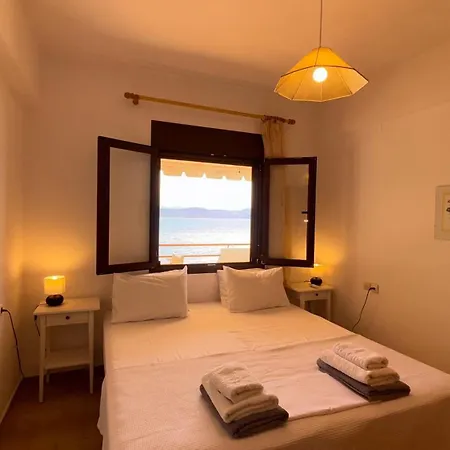 Alekos Houses-waters Edge Apartament *