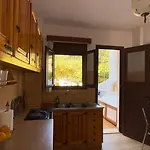 Alekos Houses-waters Edge