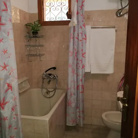 Alekos Houses-waters Edge Lägenhet